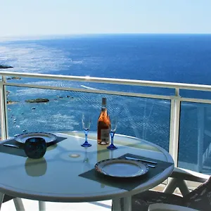 https://mar-blau-roses.catalonia-hotels.com