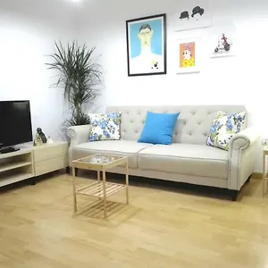 https://two-rooms-la-basilica.es-andalucia.com